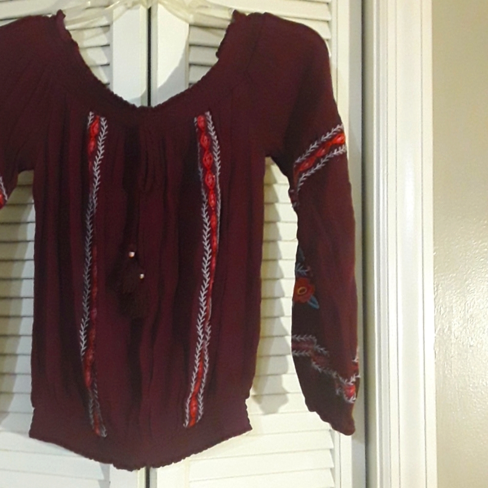 Xhilaration off the shoulder top